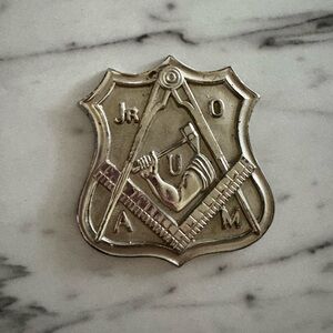 MASONIC Like Woodman World Car Emblem Badge Shape Automobile Car Club